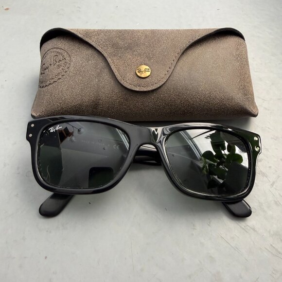 Classic Black Wayfarer Ray Ban SunGlasses